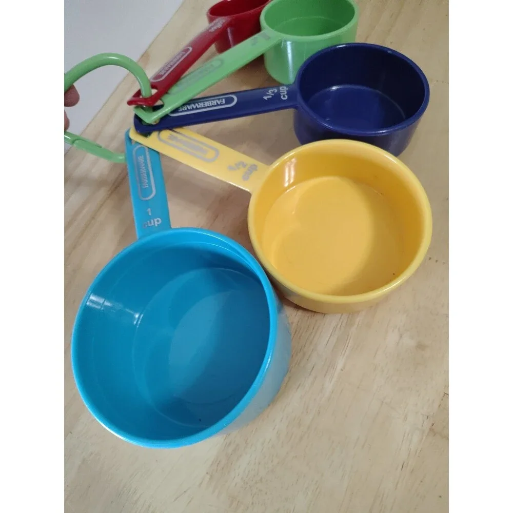 Professional 5-Piece Measuring Cup Set with Coffee Scoop Durable Plastic Kitchen